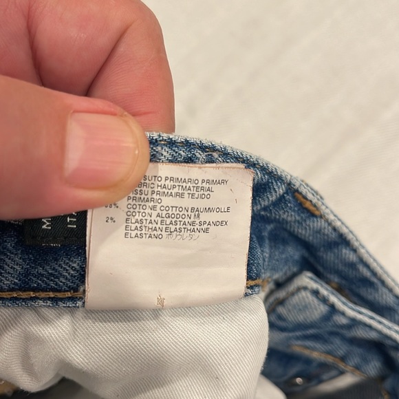 B1302 Dsquared2 Distressed Faded Jeans - 46 (but USA is 30) - Picture 12 of 12